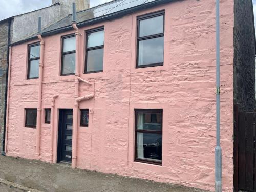 Charming Cosy Traditional Scottish Cottage - Pass the Keys in 道格拉斯堡市中心