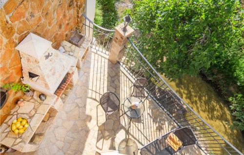 Five-Bedroom Holiday Home in Rute - image 5