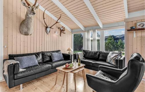  3 Bedroom Gorgeous Home In Ejstrupholm in Krejbjerg