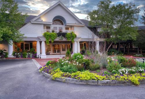 Mill Falls Resort Collection at the Lake Mill Falls Resort Collection at the Lake