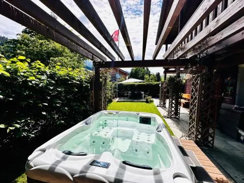 The Swiss Paradise 2 Apartment with Garden, Whirlpool, and Mountain Panorama in Wirzweli, Schweiz