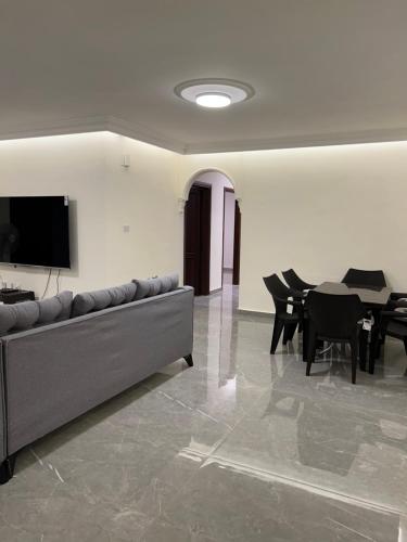 Skyline Serenity modern apartment 1 - image 5
