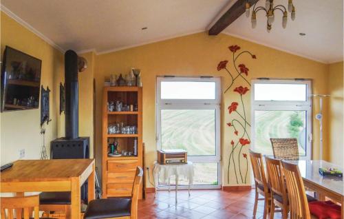Viesnīcas āriene, Cozy Apartment In Karlshausen With Wifi in Karlshausen