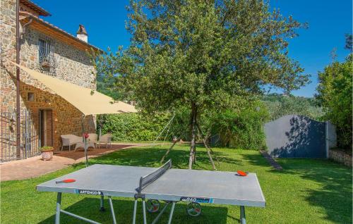 Awesome Apartment In Lamporecchio With Swimming Pool