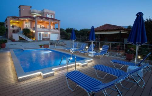  Villa Rigas in Kalyves