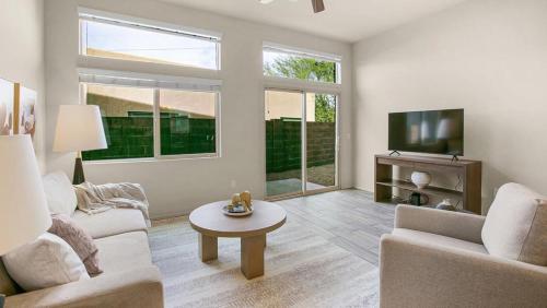 Landing at Deseo Grande - 1 Bedroom in Southwest Orlando in Orlando, USA