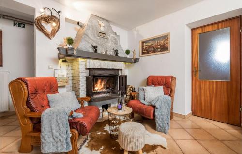 Lovely Home In Stari Laz With Wifi in 庫比紮克