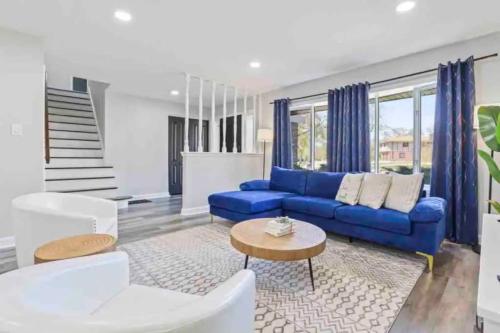 Nifty Game Rm, King, 4 BR, 2.5 Ba Schaumburg in Schaumburg, USA