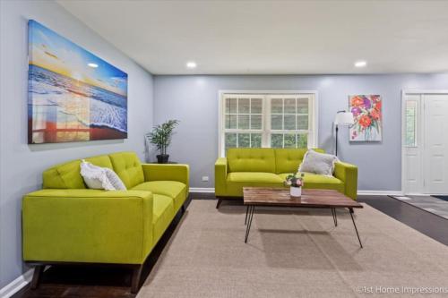 King beds, Free Wi-Fi, Gas Grill Cozy Antioch home in Antioch, USA