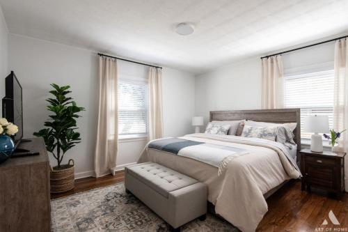 Des Plaines Urban Retreat near Ohare, Mall, Casino in Des Plaines, USA