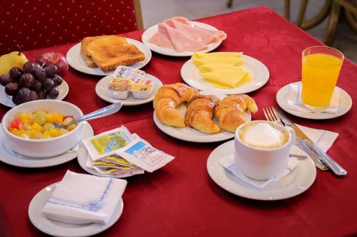 Food and beverages, El Prado in Neuquen