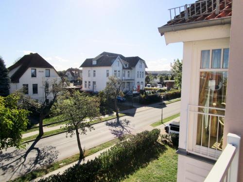 Apartment with Balcony image 4