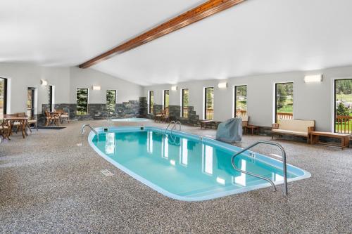 Quality Inn Near Mount Rushmore - image 6