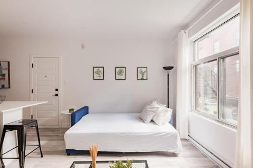 Le Mile End by M11 - Spacious 2BDR Unit with Sofa Bed, Montreal