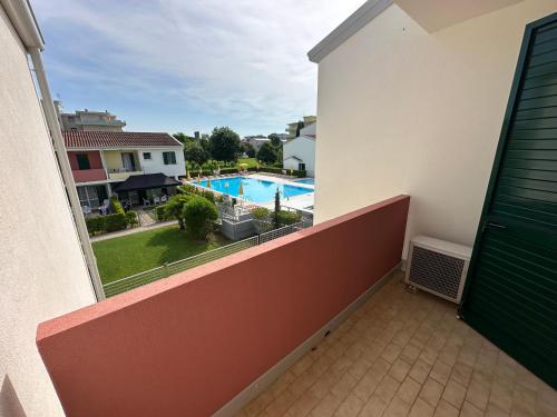 Villaggio Luna Swimmingpool- Agenzia Cocal 5