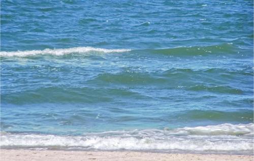 Holiday home Rowy ul. Jarzebinowa - main image