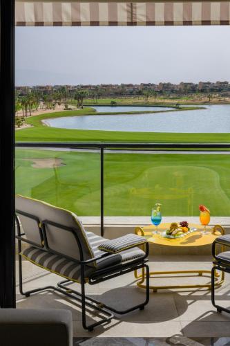 발코니/테라스, The G Einbay Golf Resort in 아타카