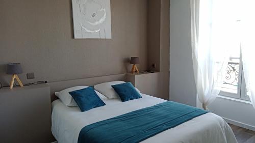 1 double bed