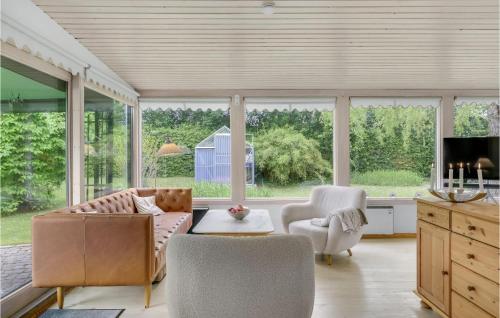  Awesome Home In Jægerspris With Kitchen in Jægerspris
