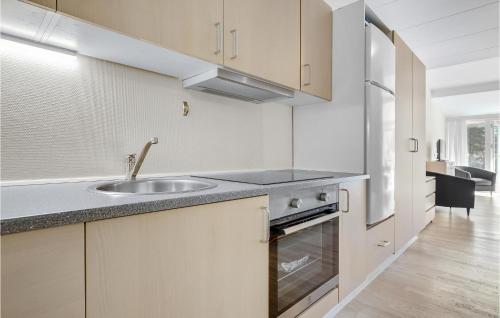 Kitchen, Nice Apartment In Nex With Sauna in Snogebaek