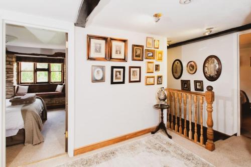 Lyne House Ideal for a celebration or reunion in Nyugat-Kidlington