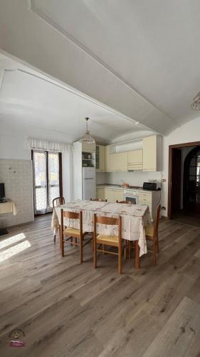 Kitchen, Spada Reale in Roaschia