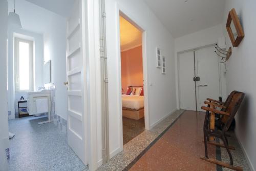 YCH-Vintage flat near San Giovanni, Roma (foto 2)