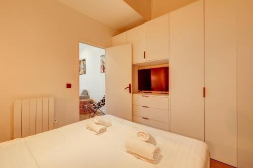 Ideal 2BD 2BTH by Gare de Lyon - image 3