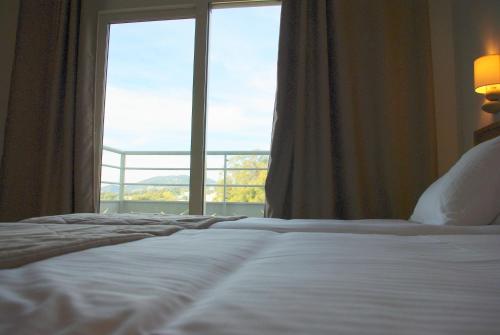 1 twin bed