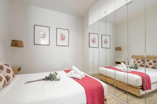 Charming Madrid Castilla Room Type - Duplex Studio