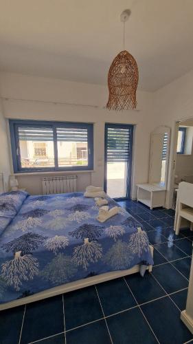 1 double bed