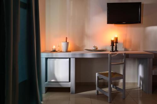 Smaragdi Hotel - image 11