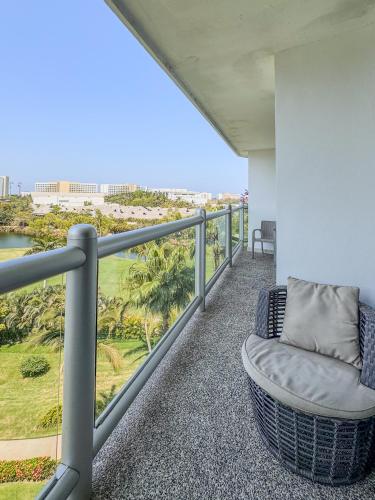 Lujoso Condominio Nuevo Vallarta in Jarretadera, Mexico
