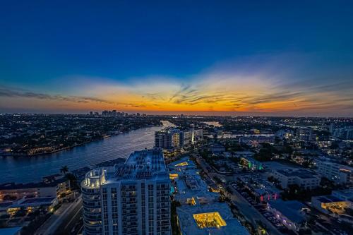 Seaside Luxury in Fort Lauderdale, USA