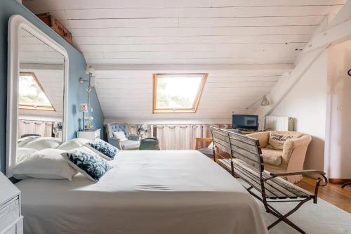 Grande Chambre équipée dans maison Bauloise proche mer kitch sde wc lit 160 (Grande Chambre equipee dans maison Bauloise proche mer kitch sde wc lit 160) in 拉博爾