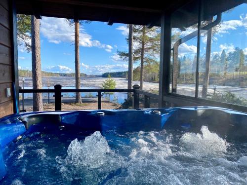 Kilátás, Villa Valkama with optional beach sauna + jacuzzi in Nilsia