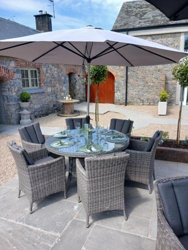 Seadmed, Westfield Barn in Cashel