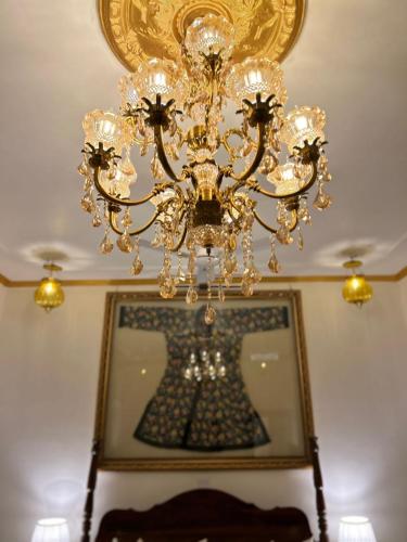 Large Double Room image 3