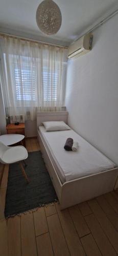 1 twin bed
