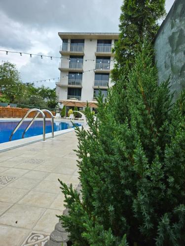Green Terrace – Kobuleti, IL