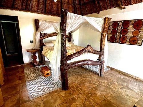 Quetzal Dorado Eco-Lodge by Mareygua