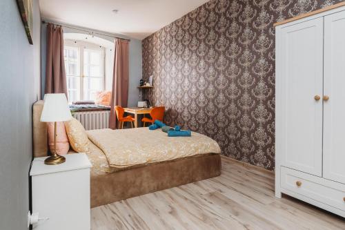 Old Town Private Room, Shared Bath - D, Tallinn (photo 10)