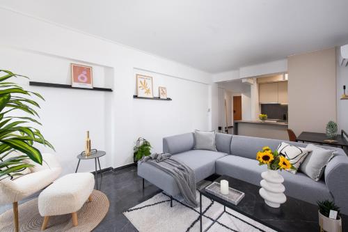 Glyfada First Class Suite by First Class Properties, Athens