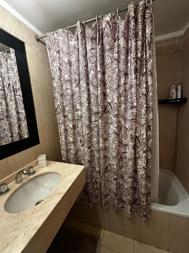 Lovely & Lightful Studio with pool