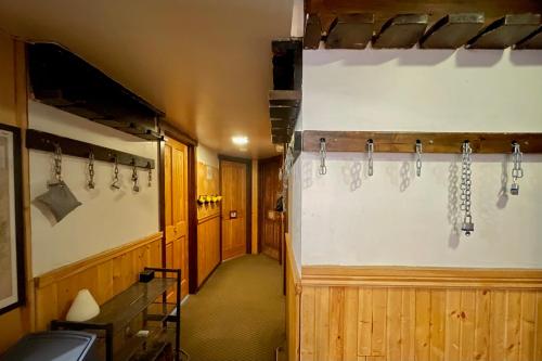 Fireside Inn & Hostel – Breckenridge, CO