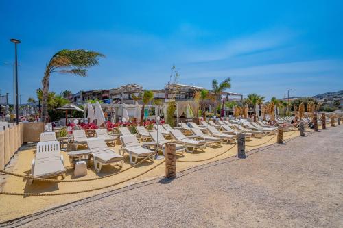 Le Borely, côté Marina Olympique (Le Borely, cote Marina Olympique) near Parc Borély