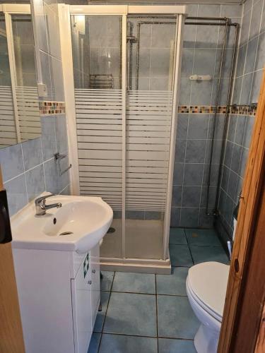 Vannas istaba, Charming House in Vila Nova de Foz Côa with Private Entrance (Charming House in Vila Nova de Foz Coa with Private Entrance) in Quinta da Pedra Escrita