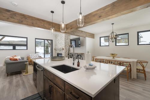 Buckhorn Cabin home in Granby, USA