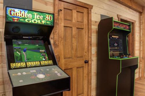 Serenity Mountain Pool Lodge cabin