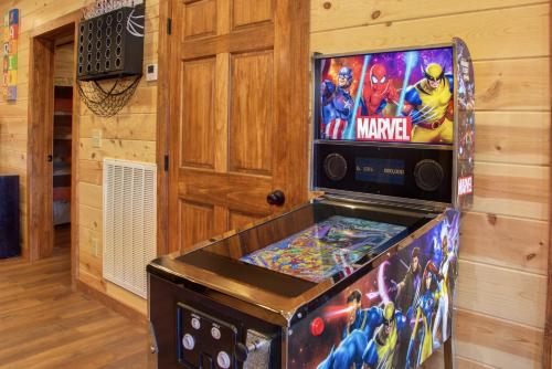 Serenity Mountain Pool Lodge cabin